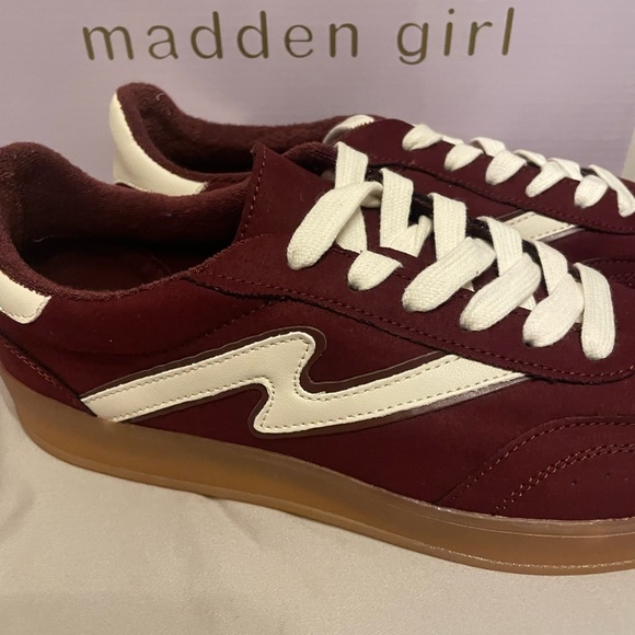 Madden Girl Burgundy Sneakers - Picture 3 of 4